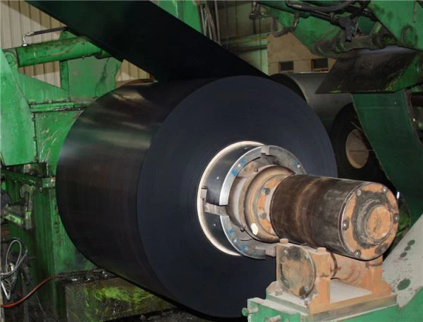 Al-Zn-seospinnoitettu kela, jossa on sormen esto