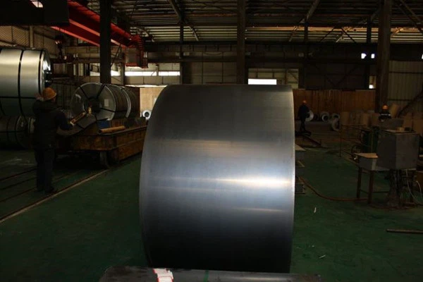 Sinkitty teräsrulla